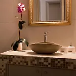 شقة Pithos Modern *