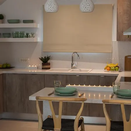 Pithos Modern *