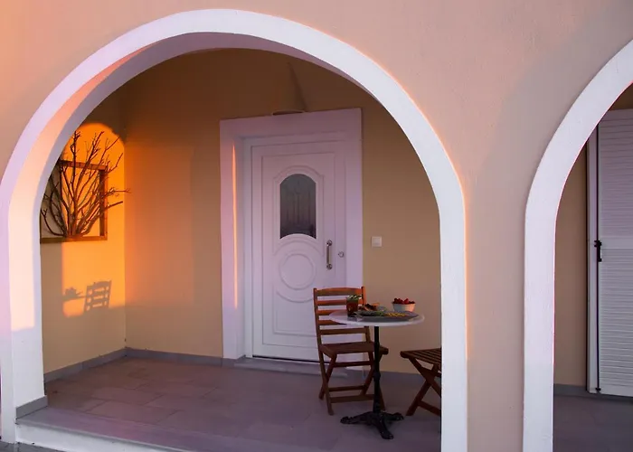 Pithos Modern Appartement Vóthon